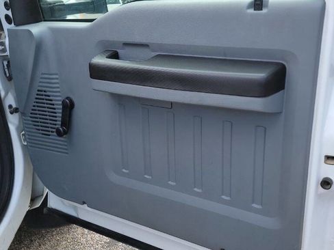 Used 2012 Ford F350 XL w/ XL Value Pkg image 21