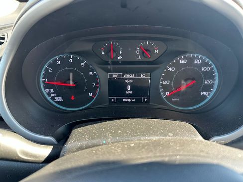 Used 2023 Chevrolet Malibu LS FWD image 16