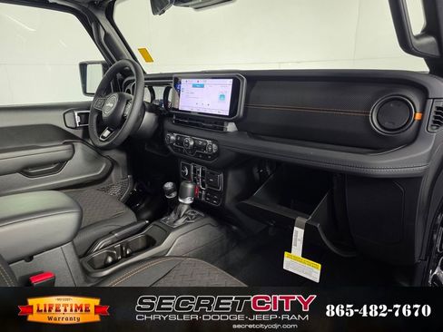 New 2025 Jeep Gladiator Mojave image 31