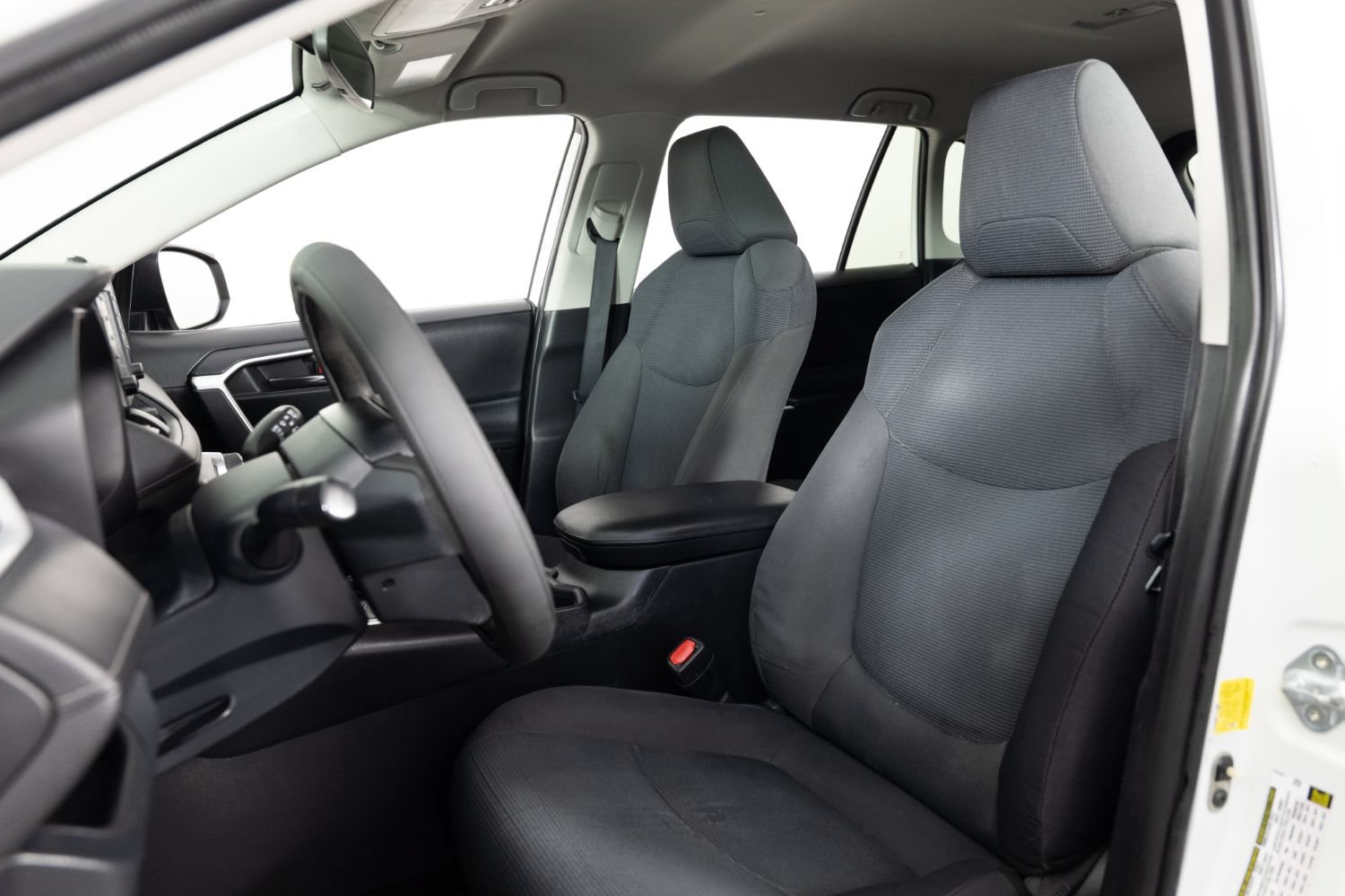 Used 2020 Toyota RAV4 LE w/ All Weather Liner Package AWD/4WD image 15