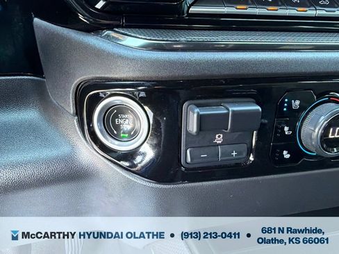 Used 2023 Chevrolet Silverado 1500 ZR2 w/ Technology Package AWD/4WD image 35