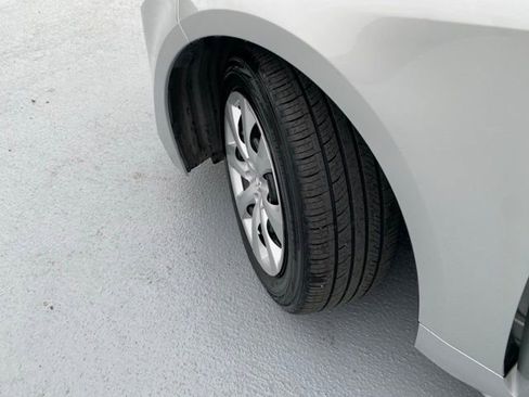 Certified 2024 Toyota Corolla LE image 22