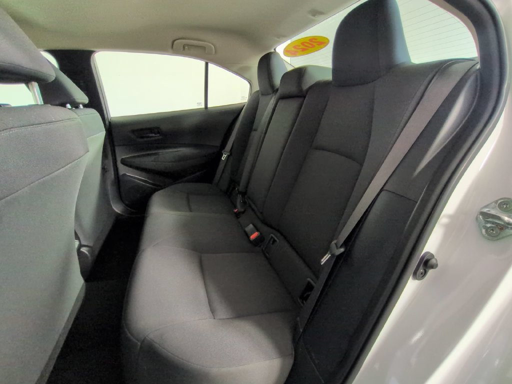 Used 2024 Toyota Corolla LE FWD image 19