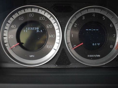 Used 2012 Volvo S60 T5 FWD image 18