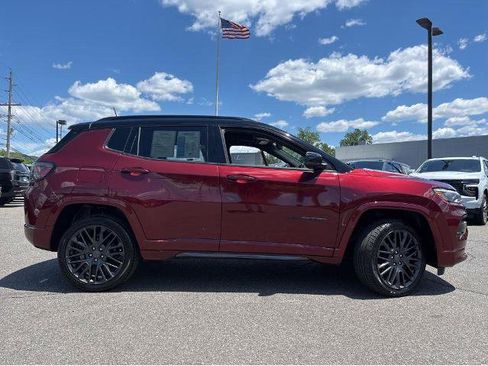 Used 2022 Jeep Compass High Altitude AWD/4WD image 5