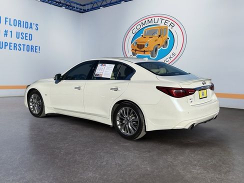 Used 2019 INFINITI Q50 Luxe w/ Essential Package (3.0T Luxe) image 3