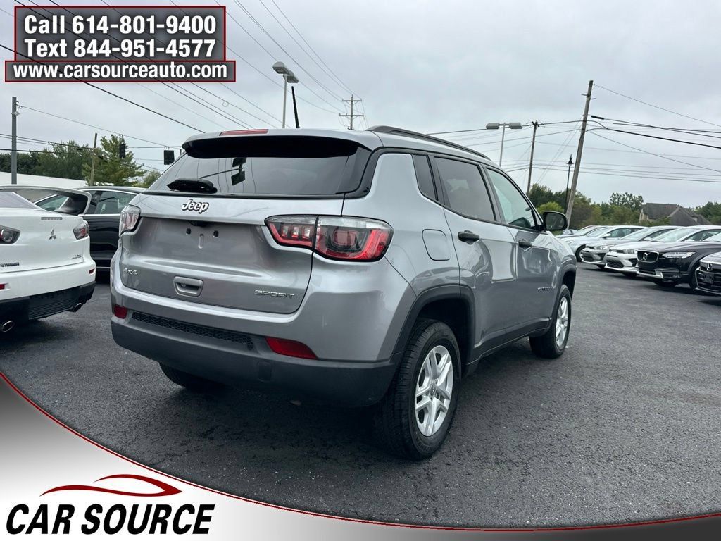 Used 2018 Jeep Compass Sport AWD/4WD image 5