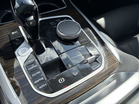 Used 2020 BMW X7 xDrive40i w/ Cold Weather Package image 24