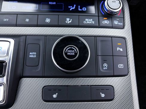 Used 2023 Hyundai Palisade SEL w/ Cargo Package image 4