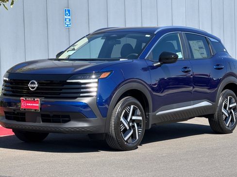 New 2026 Nissan Kicks SV image 8