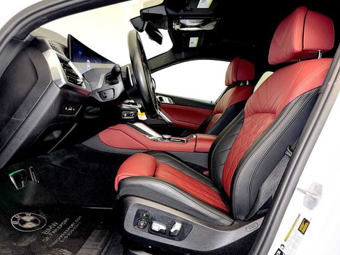 Used 2025 BMW X6 M60i w/ Parking Assistance Package AWD/4WD image 9