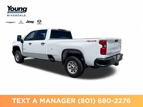 Used 2025 Chevrolet Silverado 3500 W/T AWD/4WD image 3