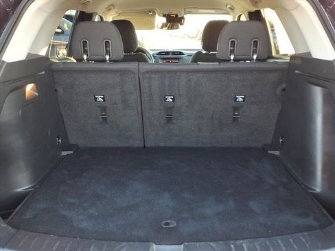 Used 2022 Chevrolet TrailBlazer LT w/ Driver Confidence Package image 28