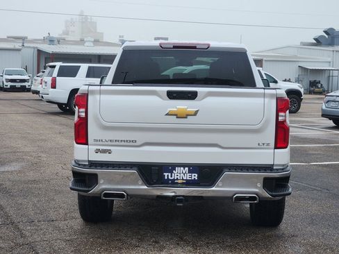 Used 2024 Chevrolet Silverado 1500 LTZ AWD/4WD image 6