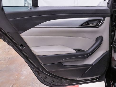 Used 2019 Cadillac CTS Luxury image 31