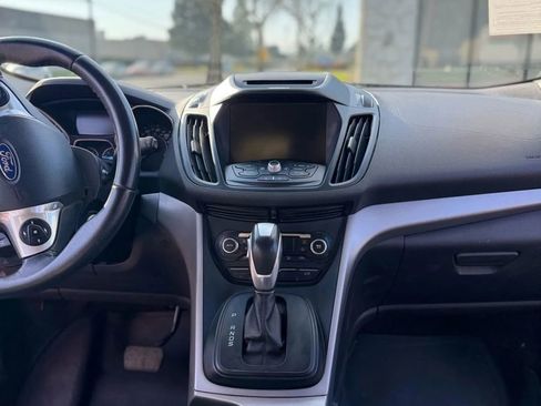 Used 2014 Ford Escape SE w/ Leather Comfort Package image 27