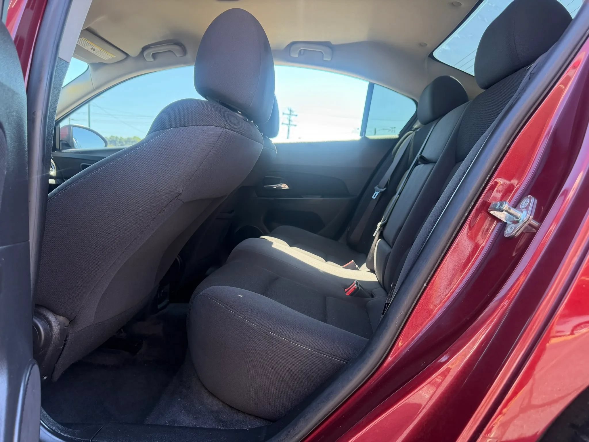 Used 2016 Chevrolet Cruze LT FWD image 14