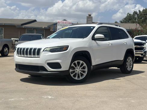 Used 2020 Jeep Cherokee Latitude FWD image 8