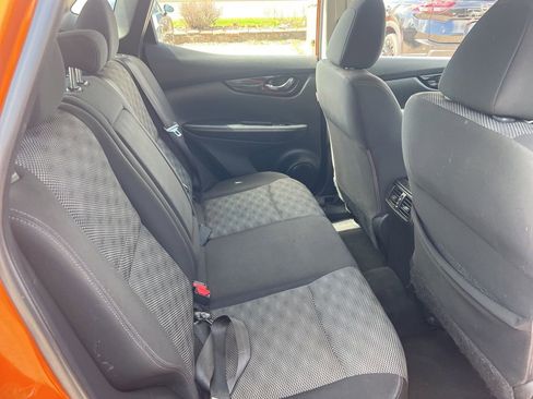 Used 2017 Nissan Rogue Sport SV w/ SV All-Weather Package image 13