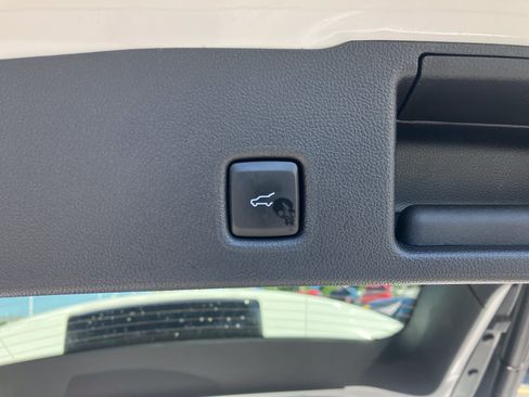 Used 2024 Ford Escape Active AWD/4WD image 13