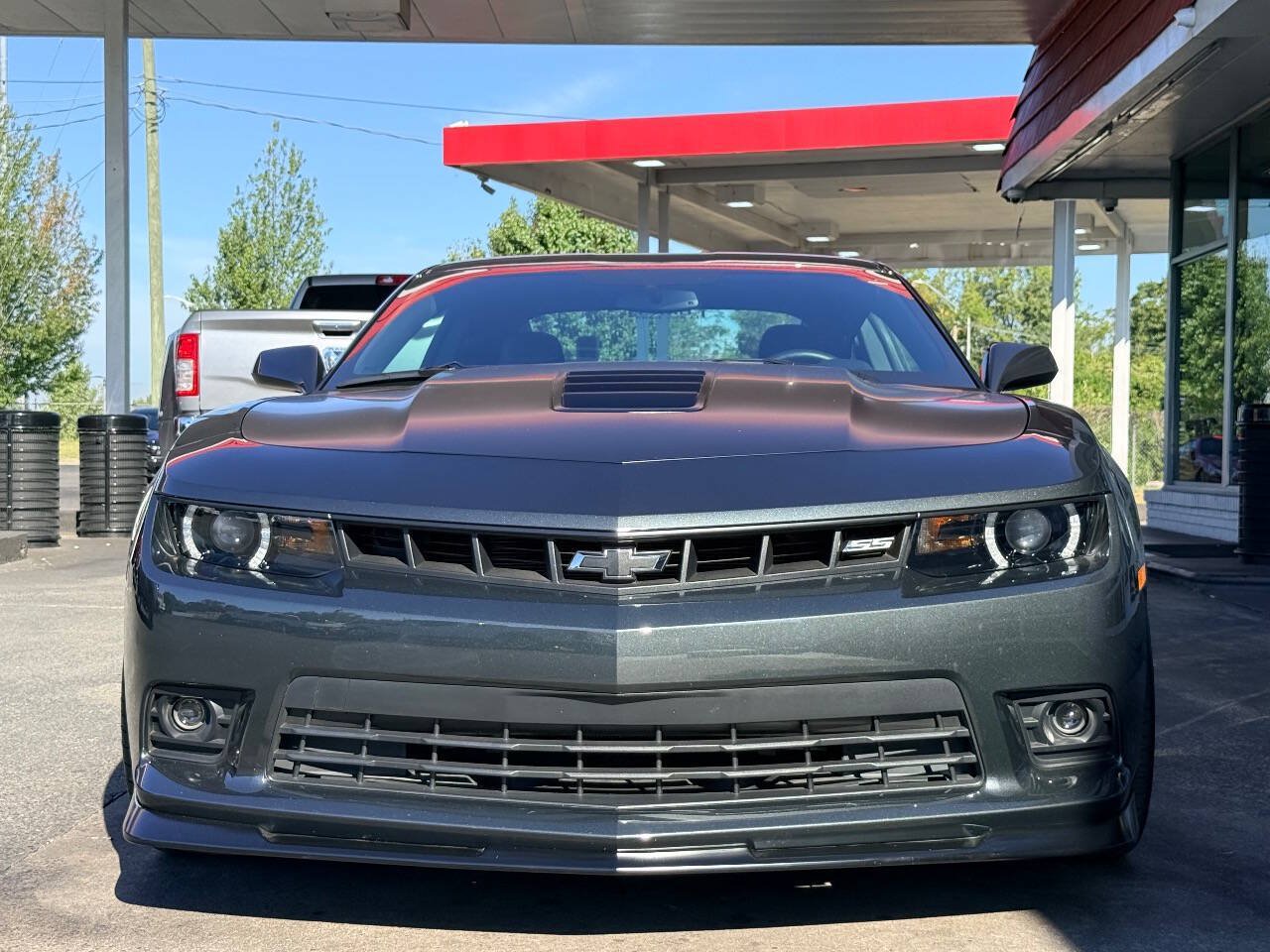 Used 2015 Chevrolet Camaro SS w/ SS Performance Package RWD image 7