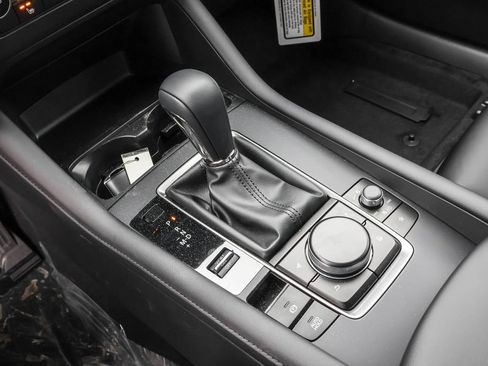 New 2026 MAZDA MAZDA3 2.5 S Sedan w/ Preferred Pkg image 34