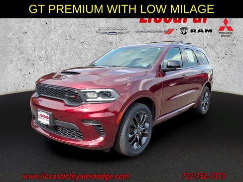 Used 2023 Dodge Durango GT AWD/4WD image 3