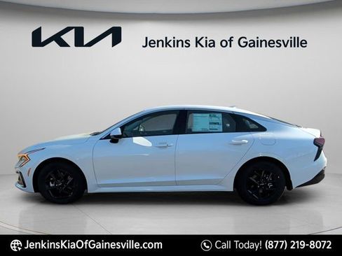 New 2026 Kia K5 LXS FWD image 11