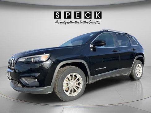 Used 2019 Jeep Cherokee Latitude w/ Popular Appearance Group AWD/4WD image 1