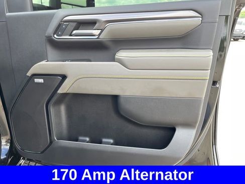 Used 2024 Chevrolet Silverado 2500 ZR2 w/ Technology Package AWD/4WD image 42