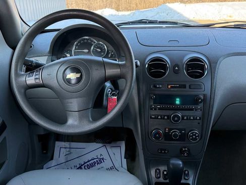 Used 2006 Chevrolet HHR LT image 9