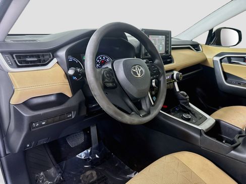 Used 2022 Toyota RAV4 XLE w/ Convenience Package AWD/4WD image 23