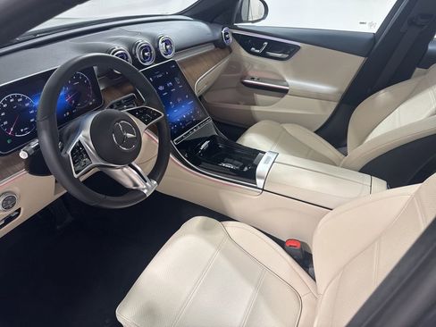 Used 2023 Mercedes-Benz C 300 4MATIC Sedan image 18