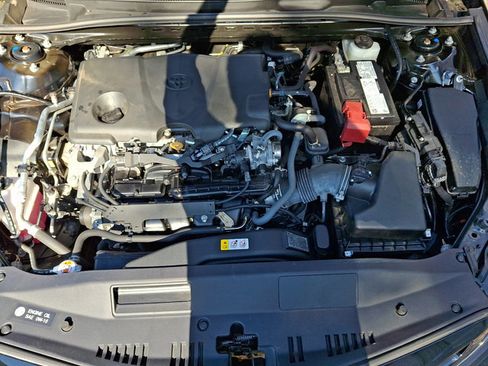 Used 2024 Toyota Camry SE FWD image 26