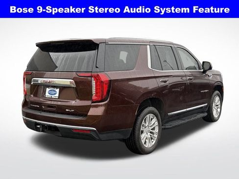 Used 2022 GMC Yukon SLT w/ SLT Premium Package image 8