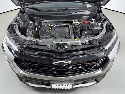 Used 2025 Chevrolet Equinox RS AWD/4WD image 35