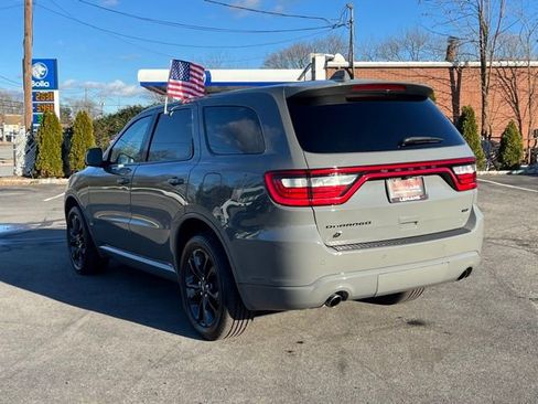 Used 2022 Dodge Durango GT w/ Blacktop Package image 7