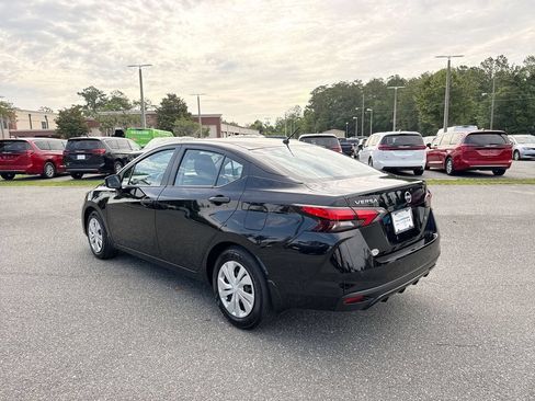 Used 2025 Nissan Versa S w/ Trunk Package FWD image 7