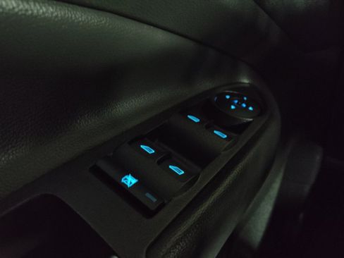 Used 2018 Ford Escape SEL FWD image 27