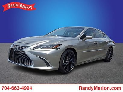 Used 2021 Lexus ES 350 Ultra Luxury w/ Accessory Package 2