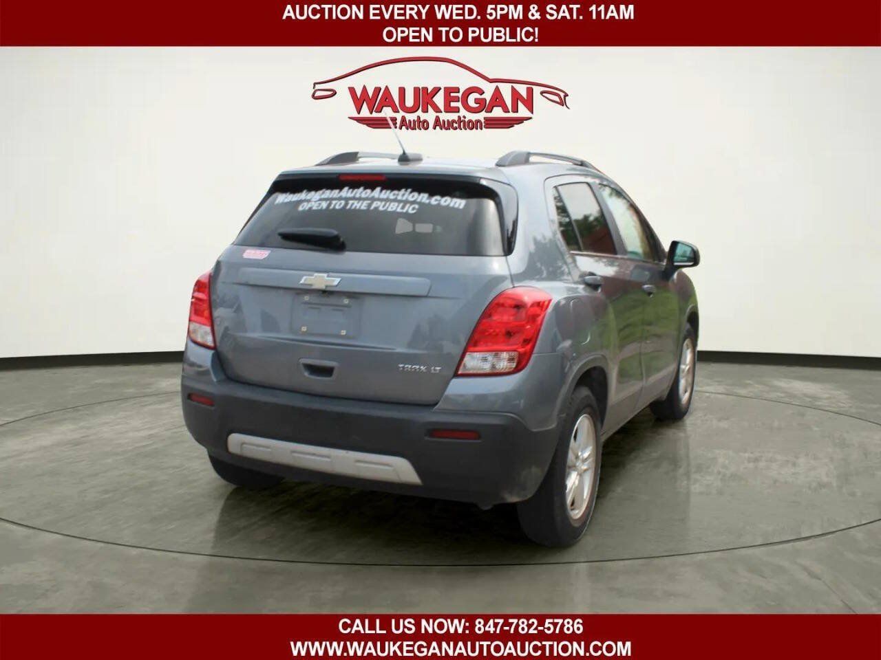 Used 2015 Chevrolet Trax LT w/ LT Sun and Sound Package FWD image 3
