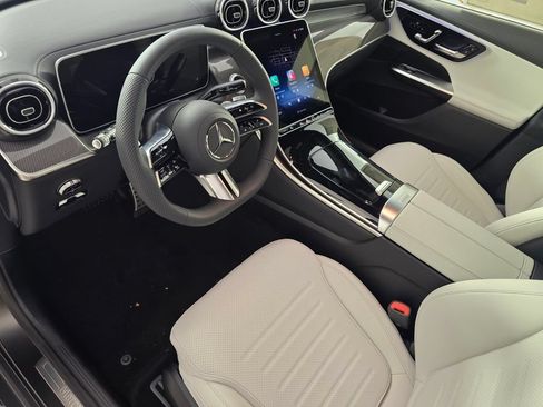 New 2026 Mercedes-Benz GLC 300 image 7