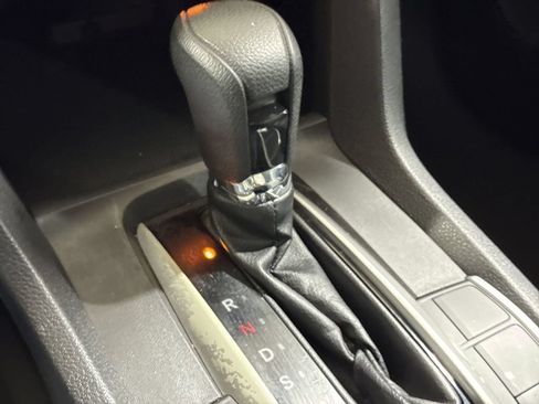 Used 2021 Honda Civic LX image 17