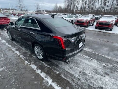 Used 2025 Cadillac CT4 Luxury image 6