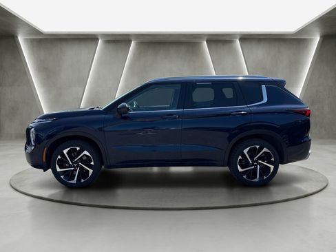 Used 2023 Mitsubishi Outlander SEL AWD/4WD image 4