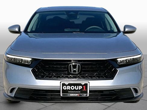 Used 2023 Honda Accord EX image 4