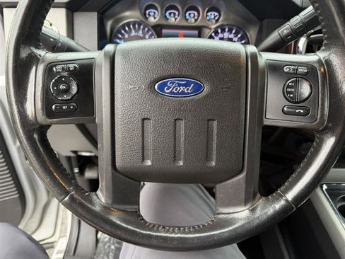 Used 2014 Ford F250 Lariat w/ Chrome Package image 37
