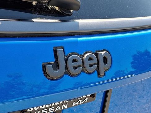 Used 2021 Jeep Compass Trailhawk w/ Sun and Sound Group AWD/4WD image 30