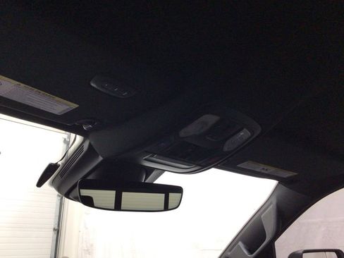 Used 2022 RAM 1500 Rebel w/ Night Edition image 13