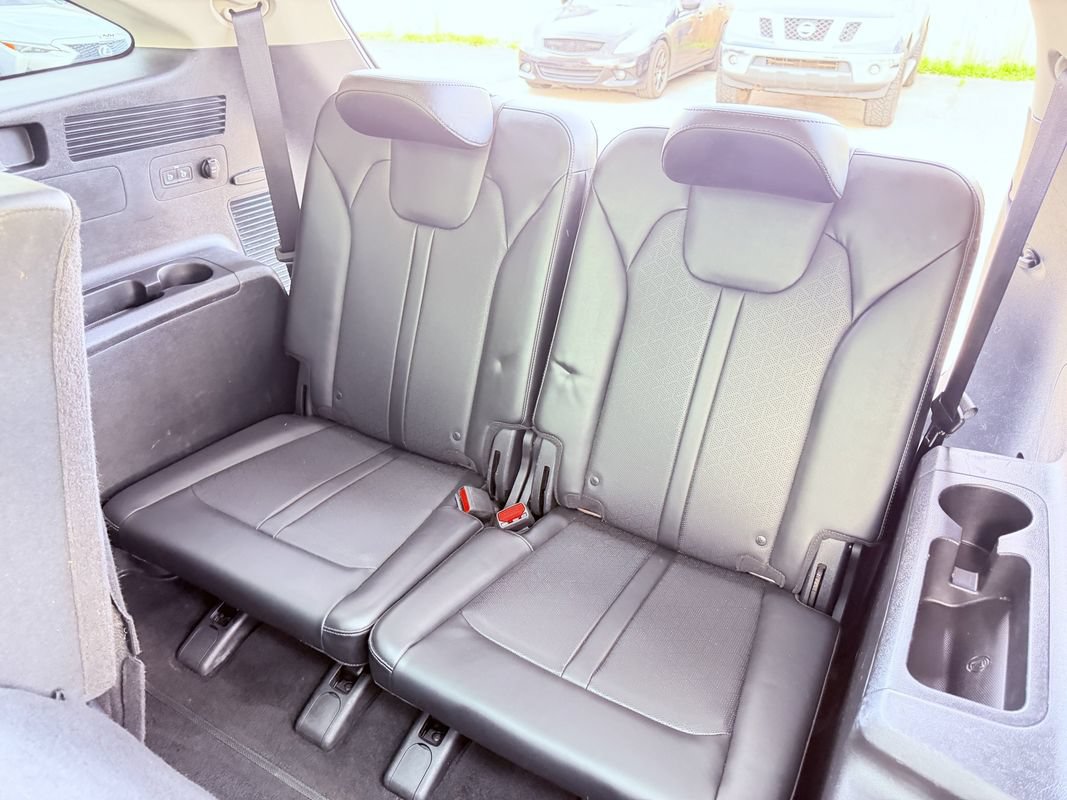 Used 2022 Kia Sorento S w/ Panoramic Sunroof Package AWD/4WD image 41